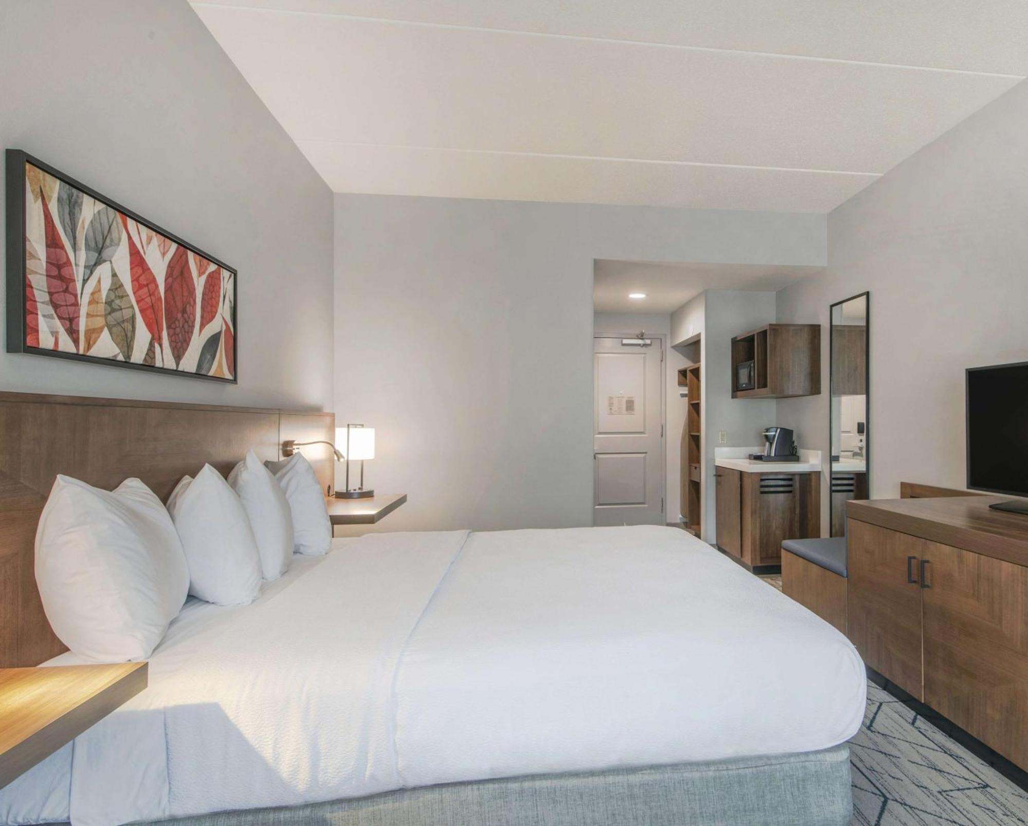Hilton Garden Inn Raleigh Cary Eksteriør billede