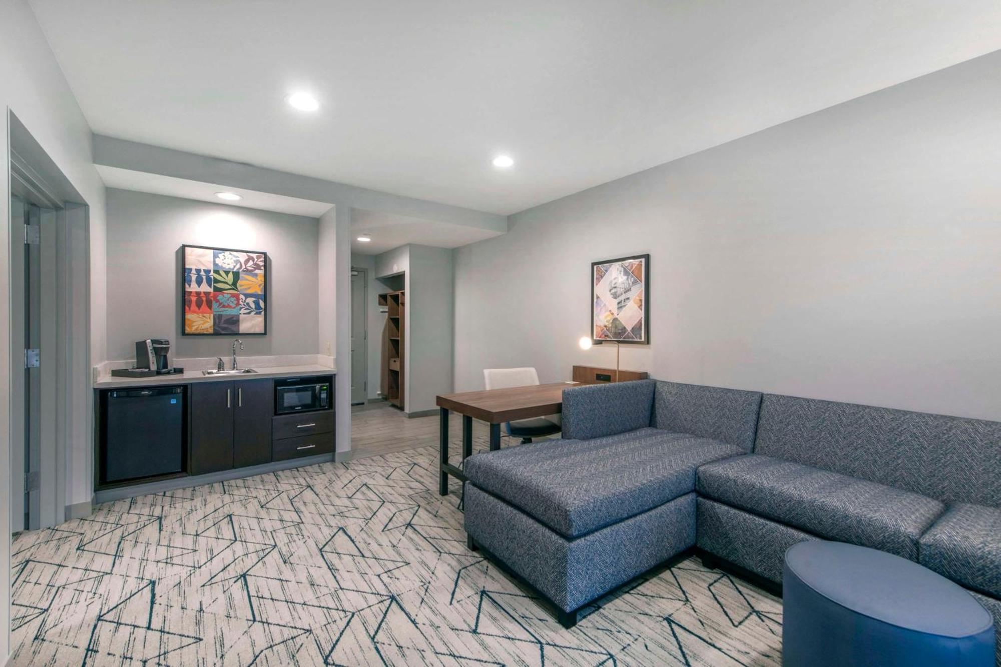 Hilton Garden Inn Raleigh Cary Eksteriør billede
