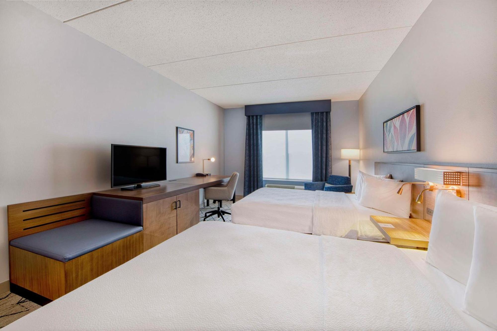 Hilton Garden Inn Raleigh Cary Eksteriør billede