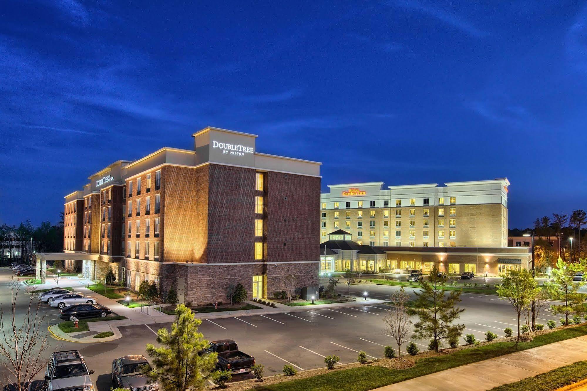 Hilton Garden Inn Raleigh Cary Eksteriør billede